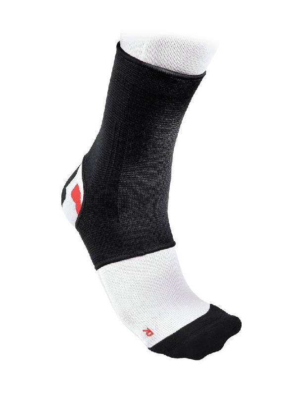 MCDAVID ELASTISCHE ENKELBRACE – ENKELSLEEVE